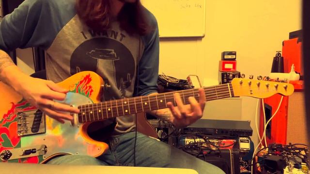 Playing rock guitar on the Fender Jimmy Page Dragon Telecaster. смотреть онлайн