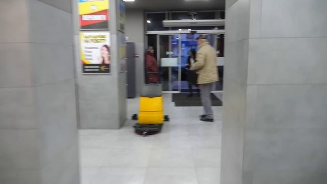 VLOG Укрытие под кроватью. Неожиданный сюрприз