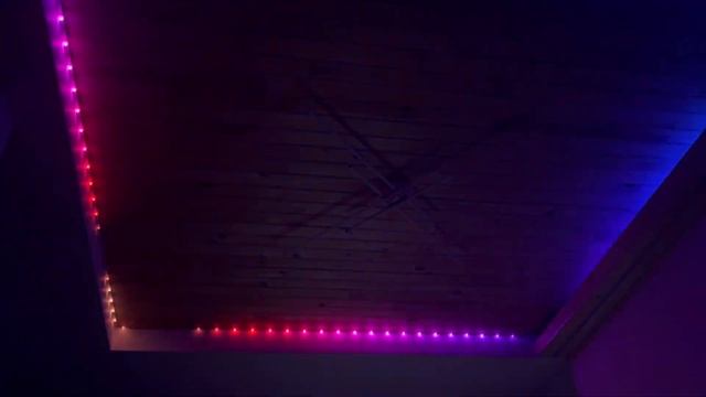 Умная светодиодная гирлянда RGB 10м 100 LED | Цветная гирлянда с управлением по телефону | Обзор смотреть онлайн