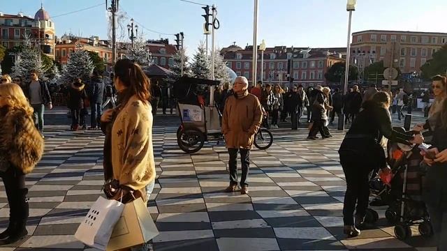 Mood of Nice: Place Massena. Настроение Ниццы: Площадь Массена смотреть онлайн