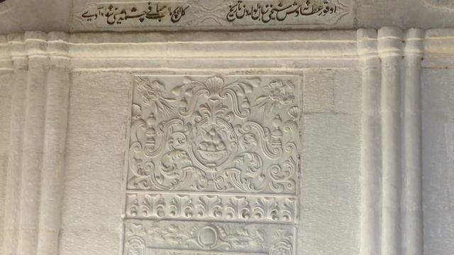 Крым, Бахчисарай, ханский дворец.Фрагменты экскурсии 2 августа 2015 года. смотреть онлайн