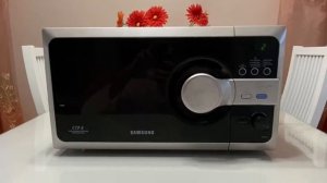 Микроволновая печь Samsung M187JNR