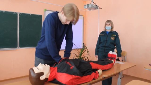 Школьникам о правилах безопасного поведения на льду смотреть онлайн