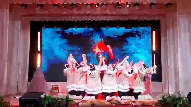 МБДОУ ЦРР детский сад "Кэскил" г.. Нюрба танец "Тьма и священный олень Сэдэк" смотреть онлайн