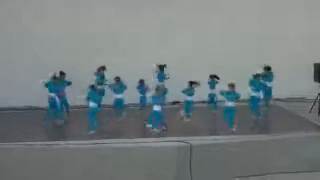 Хулиганки из Балашихи.Фестиваль в Одессе 28 апреля 2012.mp4 смотреть онлайн