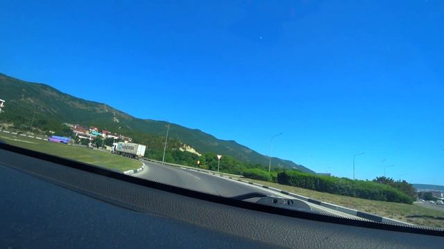 Геленджик. Долина реки Жане. Дольмены. смотреть онлайн