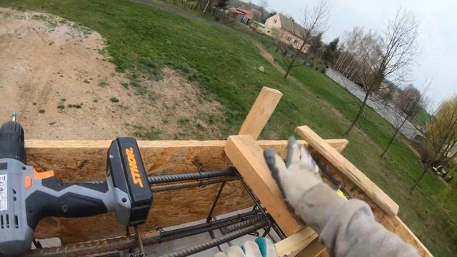 #36 2 część - Szalowanie (deskowanie) wieńca i słupów płytami OSB 22 mm. смотреть онлайн