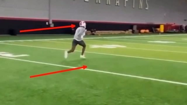 Stefon Diggs Curl Route Breakdown смотреть онлайн