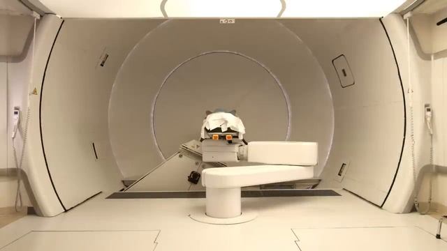 Varian Medical Systems: Proton Center Tour смотреть онлайн