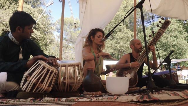 Shantih Mantra, смотреть онлайн