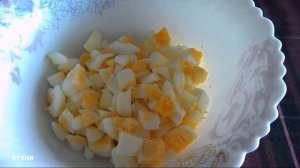 САЛАТ  ИЗ  ШАМПИНЬОНОВ  И  ЯИЦ  /  РЕЦЕПТ  /  ПРИГОТОВЛЕНИЕ