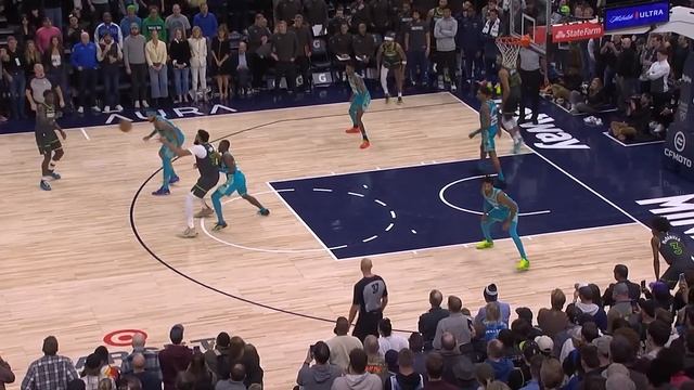 He Scored 62 Points And Got BENCHED... смотреть онлайн