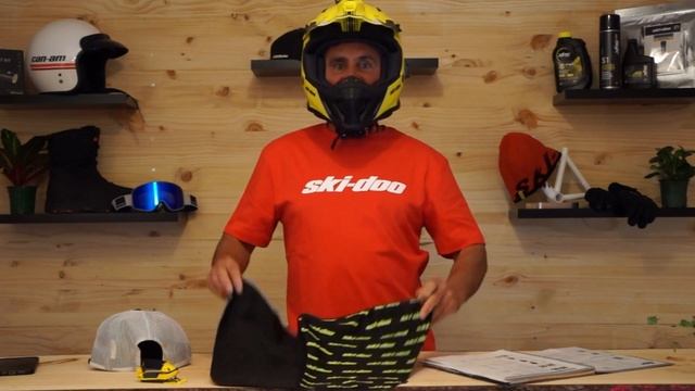 Sledder Series - Ski-Doo Magnetic Face Covering смотреть онлайн