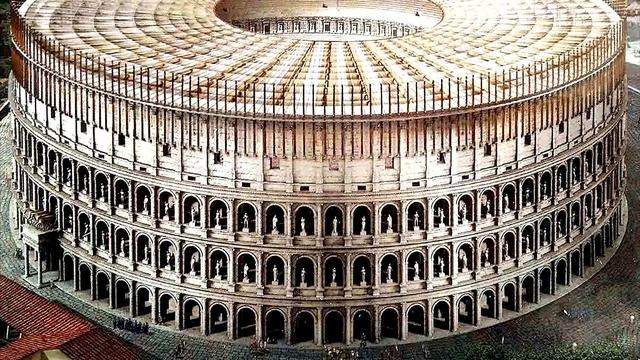 Кто построил колизей?