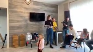 Розыгрыш призов на память нашим гостям.