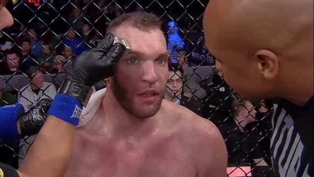 Ричард Хейл против. Александр Волков 1