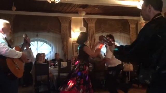 Юрий Кузнецов. tamada5.ru. 8 (903) 149-00-35. Мохнатый шмель. Трио. Ресторан "Усадьба" Царицыно. смотреть онлайн