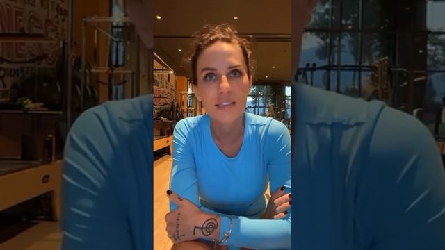 Блогерша из Днепра Алхим высказалась против продолжения войны. смотреть онлайн