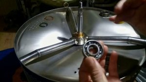 Смазка подшипников на стиральной машине.