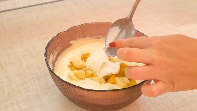 ПРОСТАЯ шарлотка с грушей! Нежное ТЕСТО и карамельные ГРУШИ смотреть онлайн