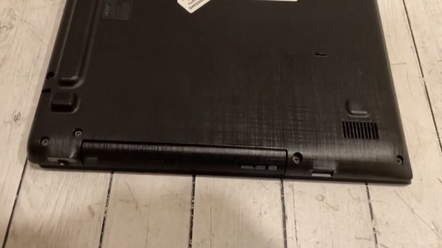 15.6" Ноутбук Acer Extensa EX2511G-P8BS смотреть онлайн