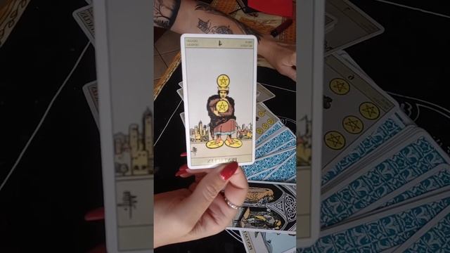 4 пентаклей . ? подробное описание карт таро райдара уейта младших арканов смотреть онлайн