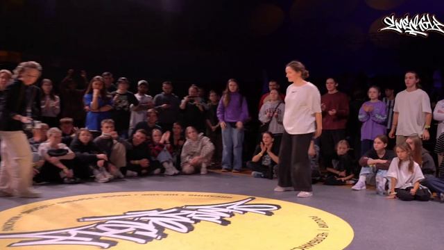 1 4 Hip Hop girls Azaria VS Бараш смотреть онлайн