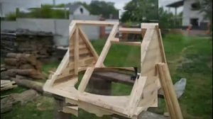 Крышка на колодец  быстро и легко.