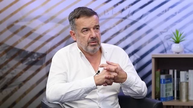 GUERRE EN UKRAINE : LES DERNIERS COMBATS AU SOL, DRONES, WAGNER… avec Régis Le Sommier [partie 1] смотреть онлайн