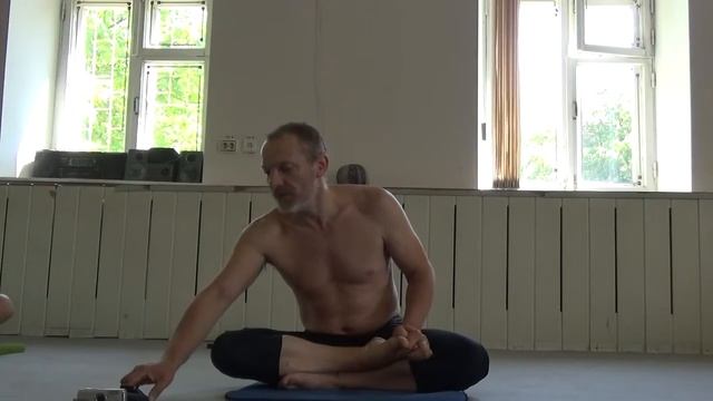 15.05.23-1 Пранаяма 5 по 32 с ЯЗ начиная с прямого порядка смотреть онлайн