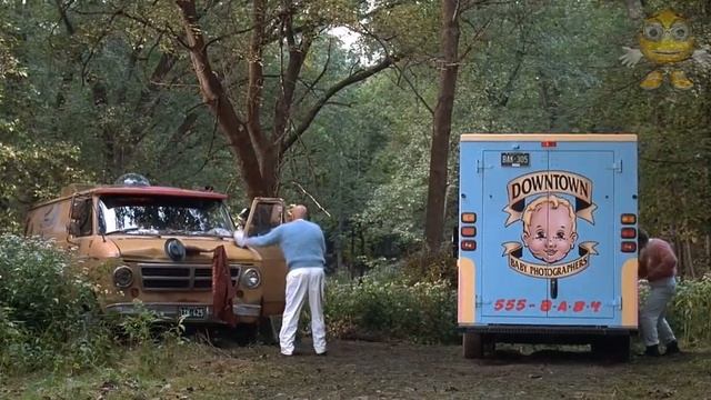 Младенец на прогулке. Бинг заслуживает, чтобы ему улыбнулась слава. смотреть онлайн