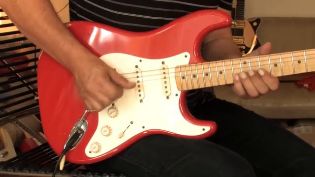 2000 Fender Custom Sop 1956 Relic Strat fiesta red Part1 смотреть онлайн