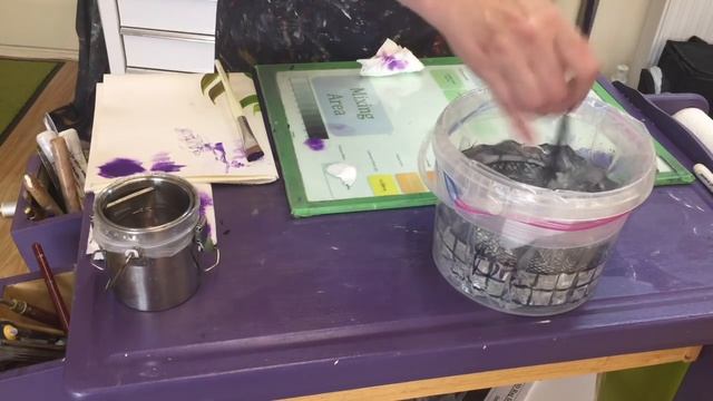 How to clean ARTIST OIL BRUSHES using BABY OIL (Part 1) - No Toxins - Paint With Maz смотреть онлайн