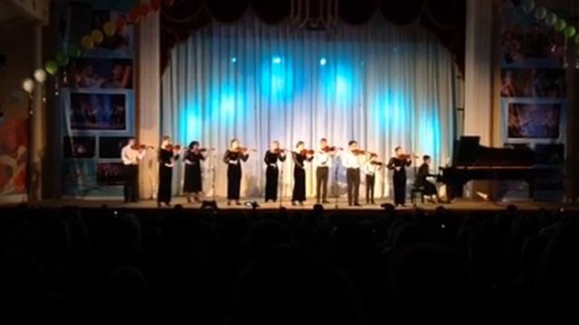 Ансамбль скрипачей ,,Унисон" М.Кажлаев ,,Романс" смотреть онлайн