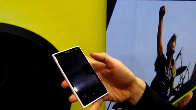 Nokia Lumia 1020 Launch Preview - 41MP Flagship WP8 Cameraphone With OIS For PHP 35,650 смотреть онлайн