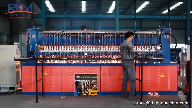 358 Clear view anti climb fence panel mesh welding machine, security fence machine смотреть онлайн