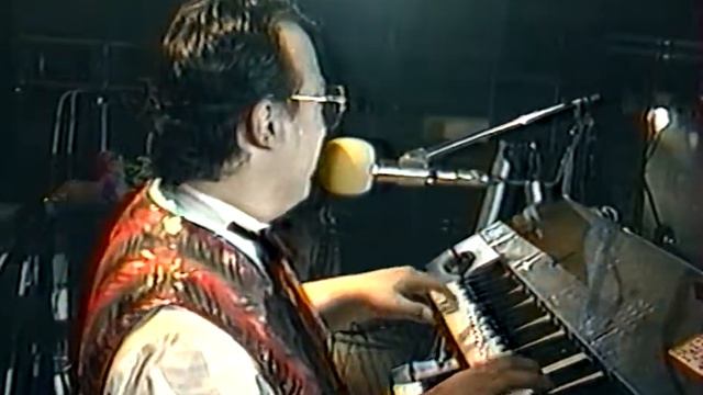 Пётр Подгородецкий & МВ -Там пол года лета, а полгода весна смотреть онлайн