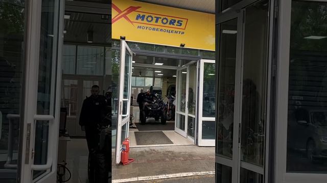 Первые метры на новом квадроцикле от магазина X-MOTORS (г. Екатеринбург) смотреть онлайн