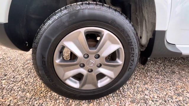 2015 Dacia Duster Laureate 1.5 DCI 5d 109 BHP 4X4 from Kiteley Motors смотреть онлайн