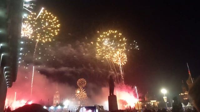 Салют на праздник день города 2022г смотреть онлайн