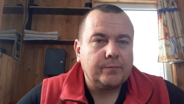 Кормление кроликов зимой!Увечия кроликов!!! смотреть онлайн