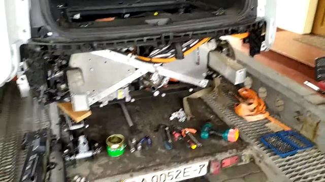 Замена проводов на европейские в bmw I3 смотреть онлайн