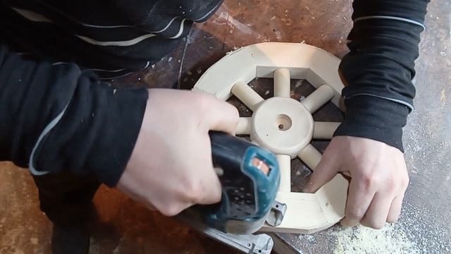 Декоративная телега для сада своими руками. DIY decorative cart for the garden. кашпо для цветов. смотреть онлайн