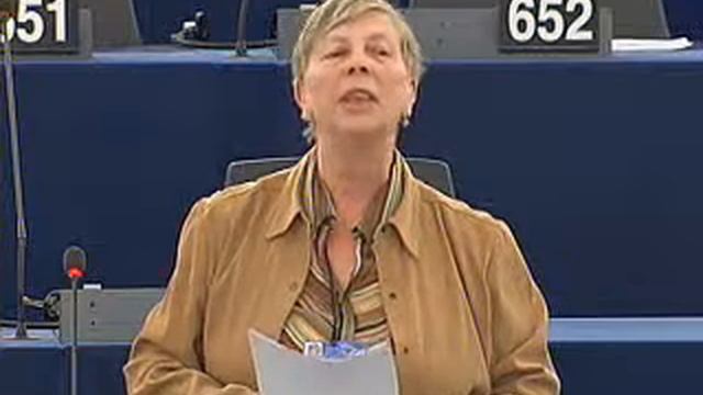 Elspeth Attwooll on Regional policy смотреть онлайн