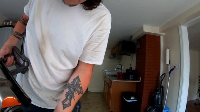 Dyson V10 Absolute Unboxing смотреть онлайн