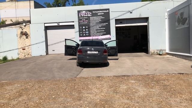 Звук в VW Polo. Громкий фронт, 2 усилителя, сабвуфер смотреть онлайн