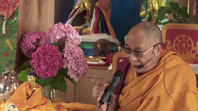 Далай-лама о российском монастыре на горе Салев во Франции смотреть онлайн