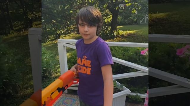 Nerf Roblox Adopt Me! BEES - Lever Action Blaster смотреть онлайн