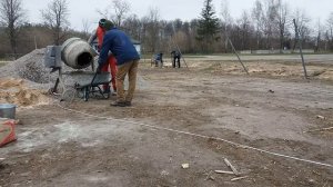 Бетон своими руками - монтаж столбов - забор из профнастила своими руками