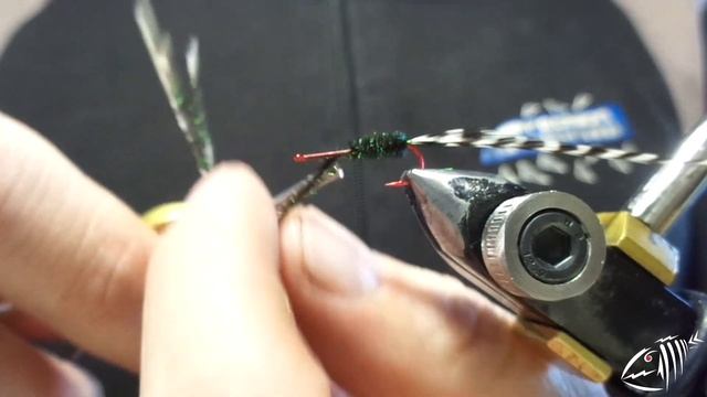 "Комарик" на Голавля ,Хариуса.Griffith's Gnat-Комнатный Комар смотреть онлайн